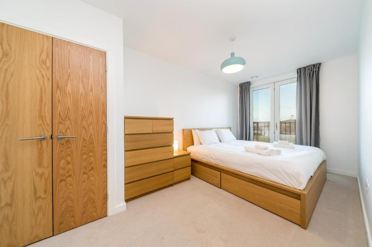 Appartement New 2Bd Flat 4Mins To Excel Centre Fast City Links à Londres Extérieur photo